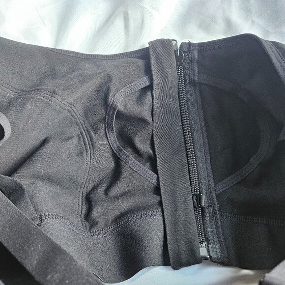 Momcozy Black Nursing Bra with Straps L NWT - Picture 6 of 9